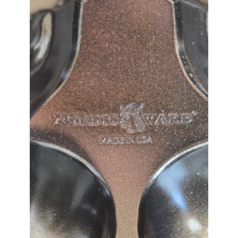 Nordic Ware Mini Skull Cakelet Pan 6 Cast Aluminum Bronze Halloween spooky